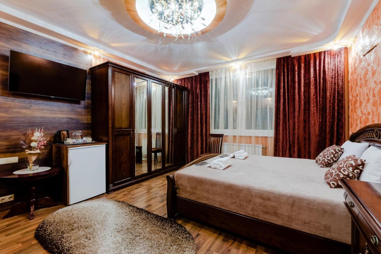 Poznyakoff Aparthotel Kiev Luaran gambar