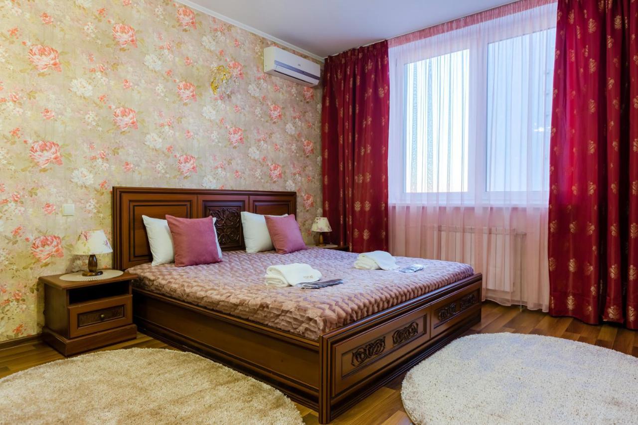 Poznyakoff Aparthotel Kiev Luaran gambar